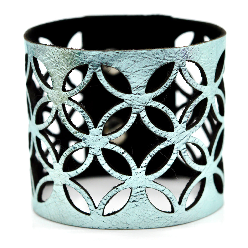 Azulejo Wide Leather Cuff