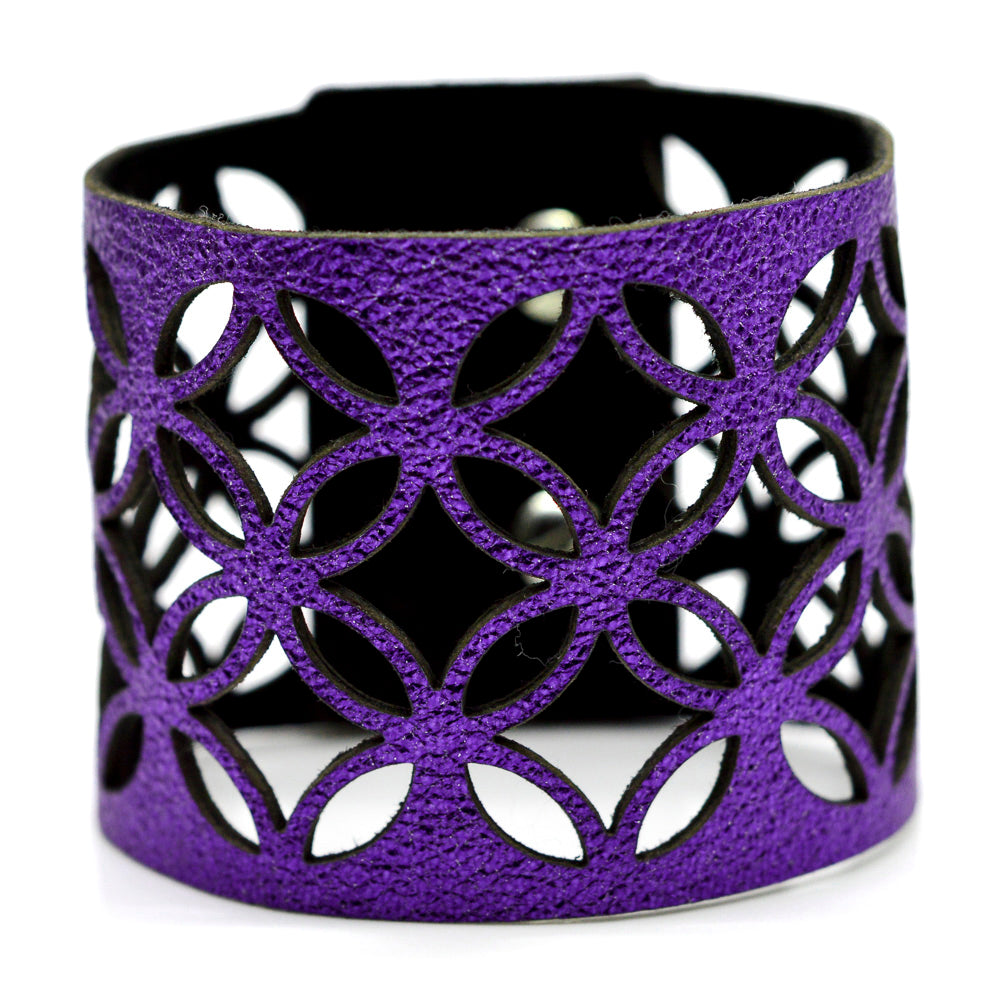 Azulejo Wide Leather Cuff
