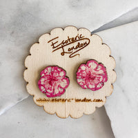 Flower stud earrings