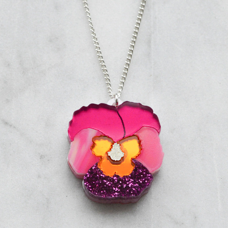 Textured Pansy Small Necklace