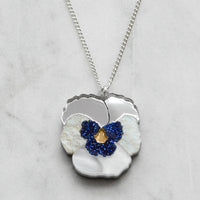 Textured Pansy Small Necklace