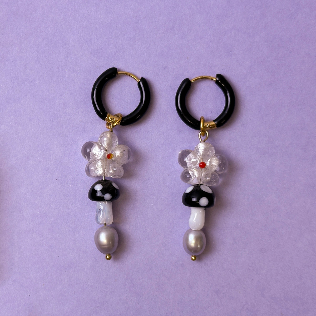 Toadstool Flower & Pearl Glass Bead Earrings - Black *SAMPLE*