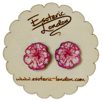 Flower stud earrings